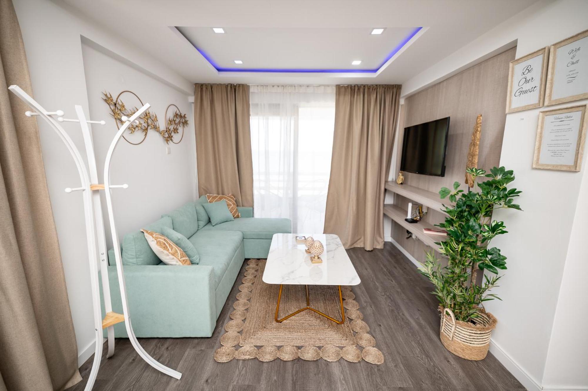 Lazuli Beachfront Sea View Ap144 Lárnaka Kültér fotó