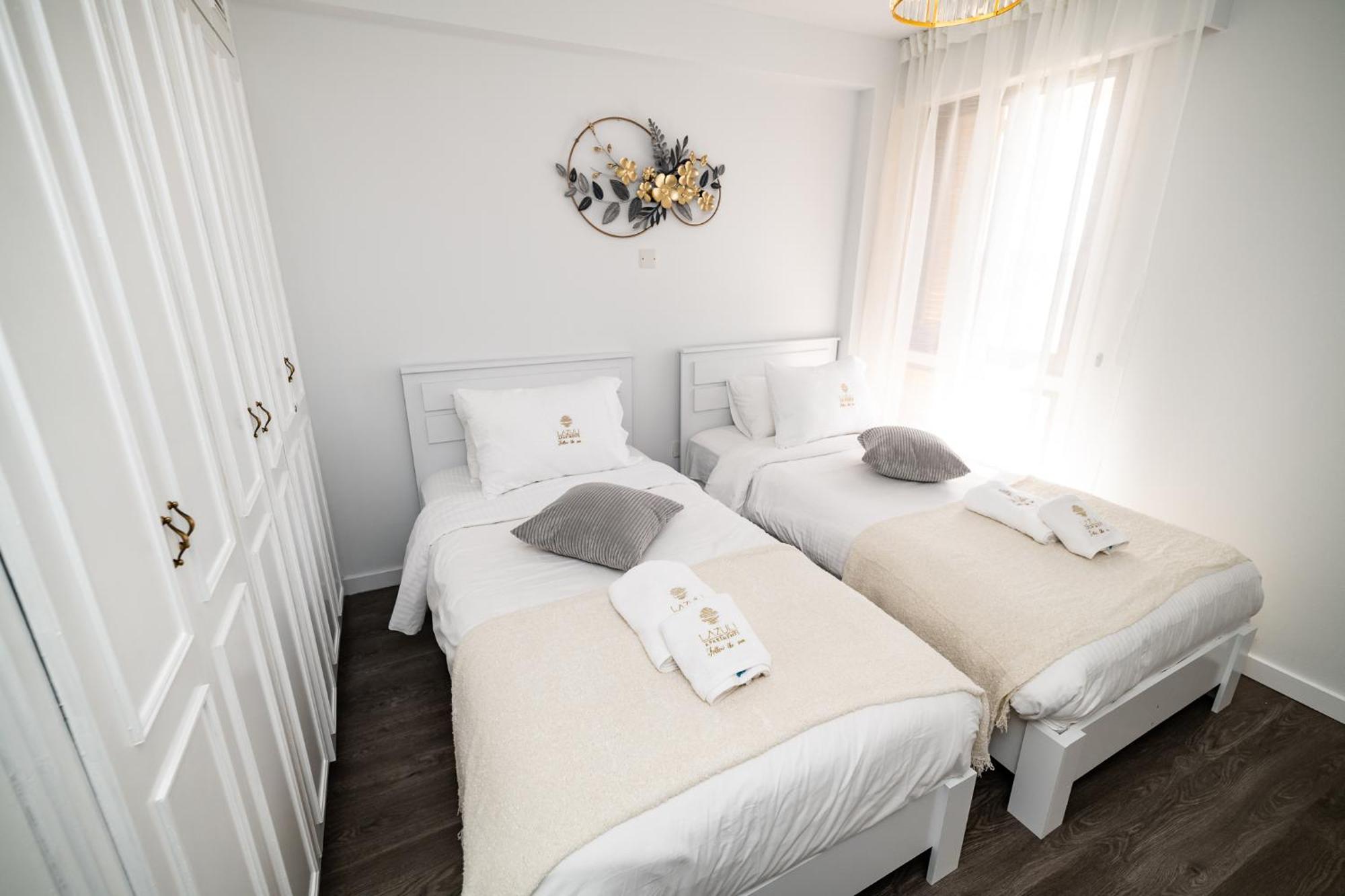 Lazuli Beachfront Sea View Ap144 Lárnaka Kültér fotó